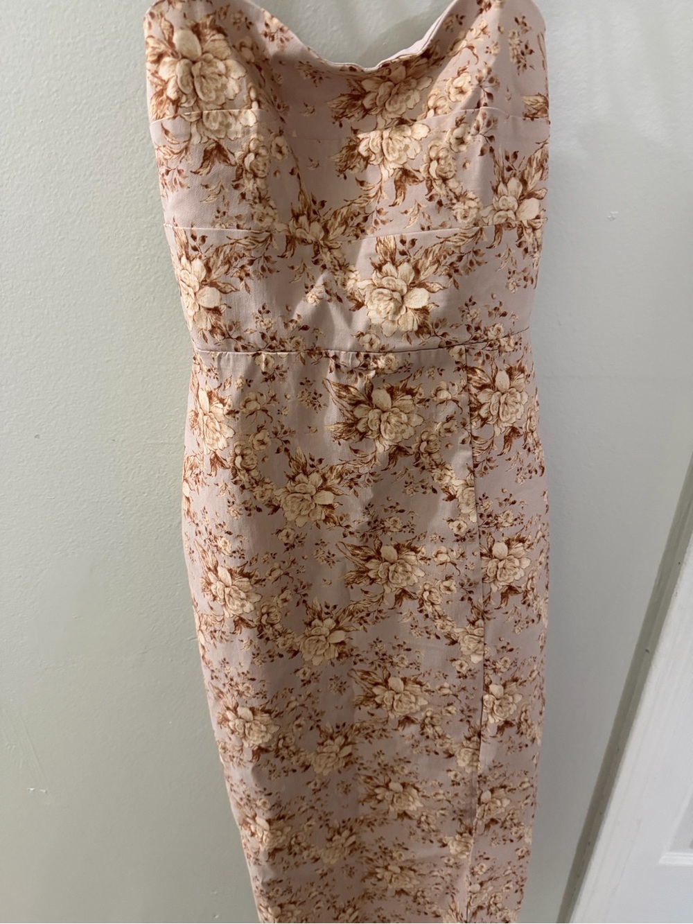 Trixxi Strapless Floral Sheath Dress in Blush and Cream
